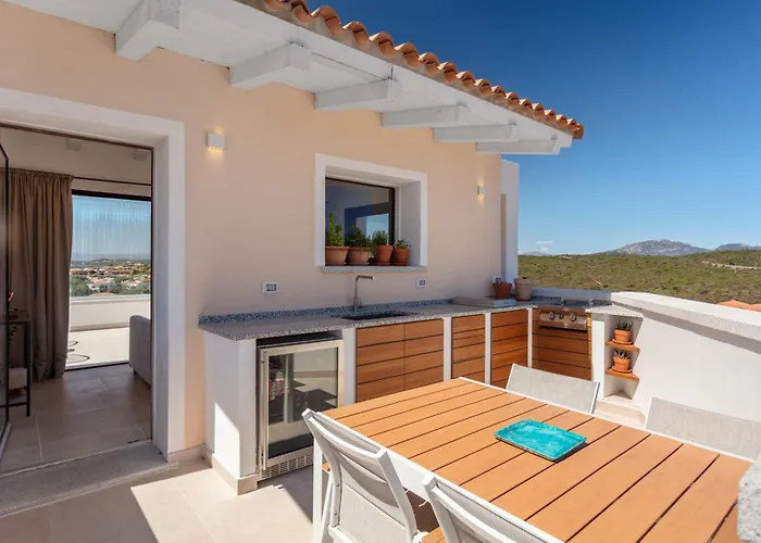 Terrazza Pascoli In Golfo Aranci- Sea View Apt! Golfo Aranci